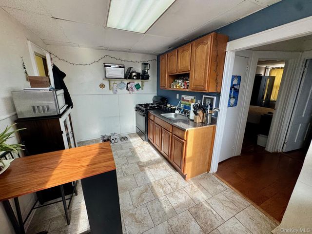 342 Broadway Rear, Lynbrook, NY 11563