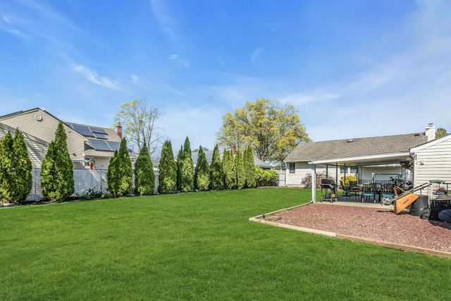 424 Hilda Street, East Meadow, NY 11554