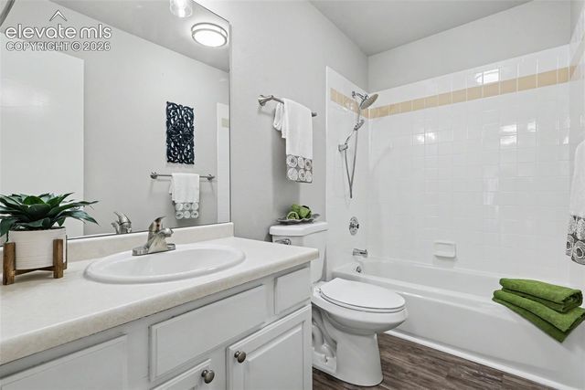 1010 Magic Lamp Way A, Monument, CO 80132