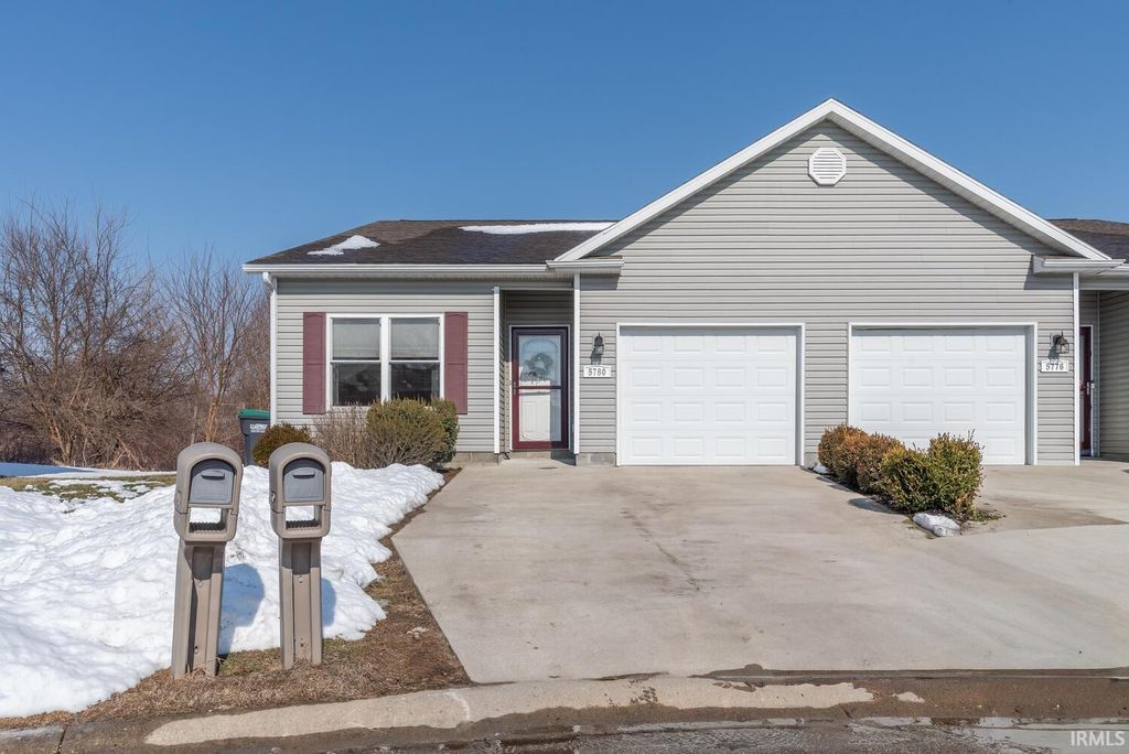 5780 W Monarch Court, Bloomington, IN 47403