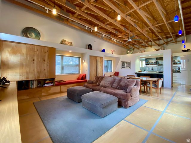 1782 E 1250 N, Logan, UT 84341