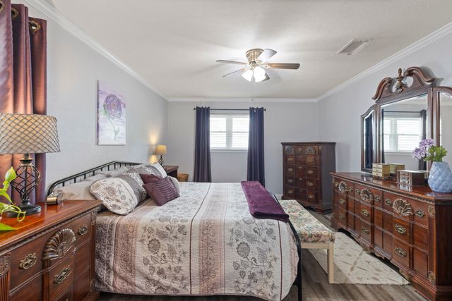 2812 Mccarley Drive, Commerce, TX 75428