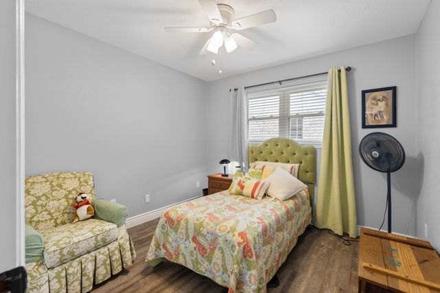 2812 Mccarley Drive, Commerce, TX 75428