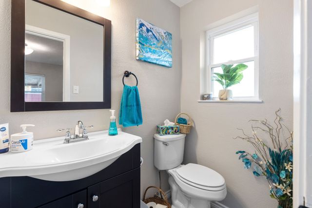 2812 Mccarley Drive, Commerce, TX 75428