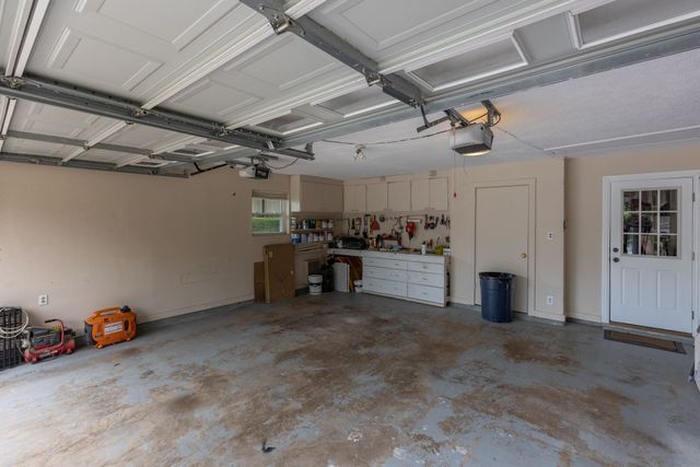 2812 Mccarley Drive, Commerce, TX 75428