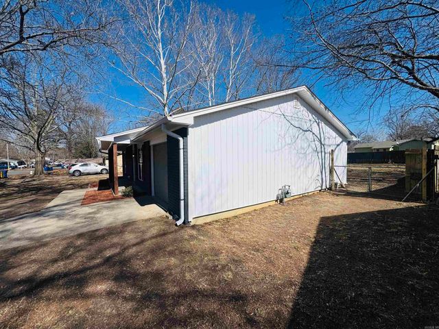 51 Meadowlark Drive, Cabot, AR 72023