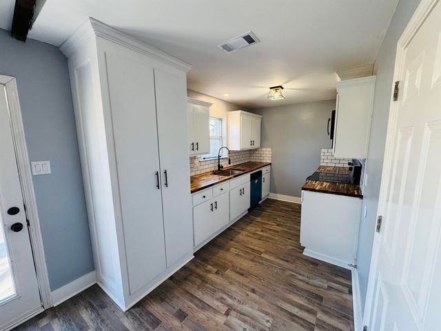 51 Meadowlark Drive, Cabot, AR 72023