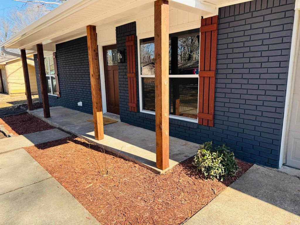 51 Meadowlark Drive, Cabot, AR 72023