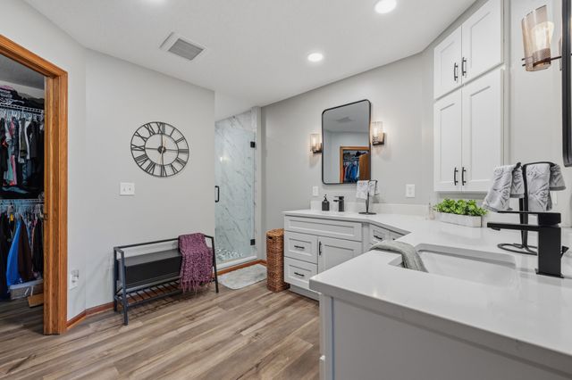 1026 NE Aspen Circle, Ankeny, IA 50021