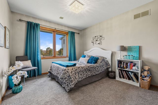 1026 NE Aspen Circle, Ankeny, IA 50021
