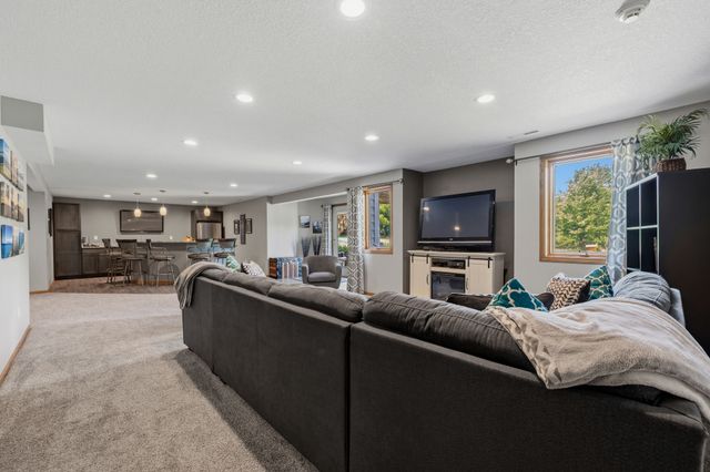 1026 NE Aspen Circle, Ankeny, IA 50021