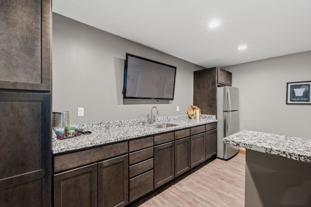 1026 NE Aspen Circle, Ankeny, IA 50021
