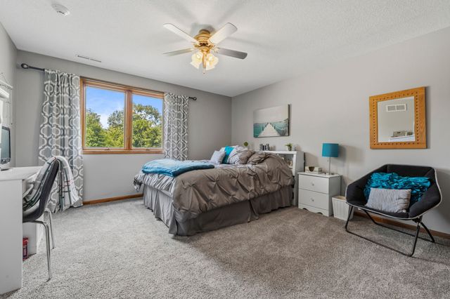 1026 NE Aspen Circle, Ankeny, IA 50021