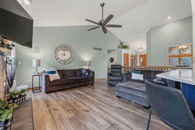 1026 NE Aspen Circle, Ankeny, IA 50021