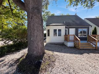 492 Algene Street, Lake Orion, MI 48362