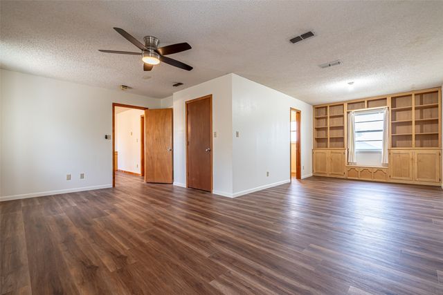 501 Endora Street, Dublin, TX 76446