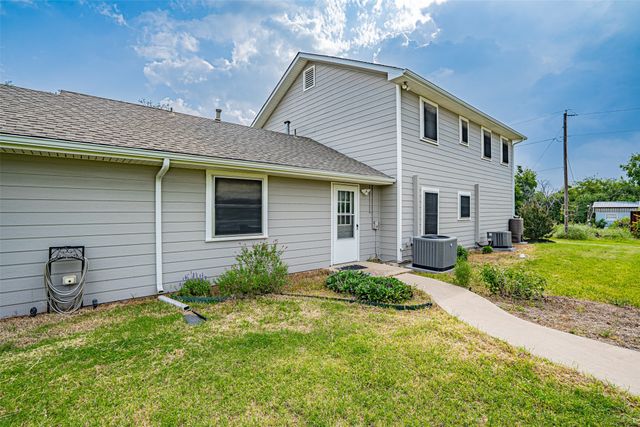 501 Endora Street, Dublin, TX 76446