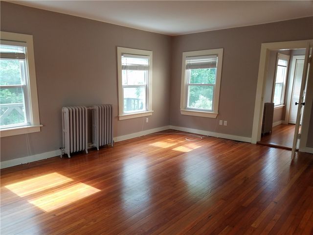 49 Merton Road 2, Newport, RI 02840