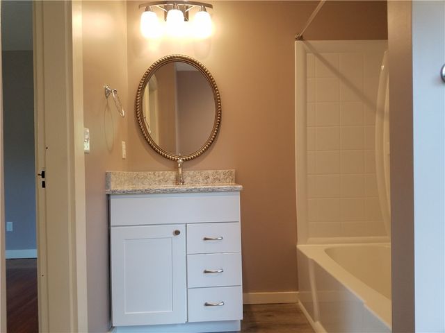49 Merton Road 2, Newport, RI 02840