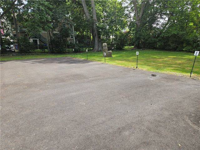 49 Merton Road 2, Newport, RI 02840