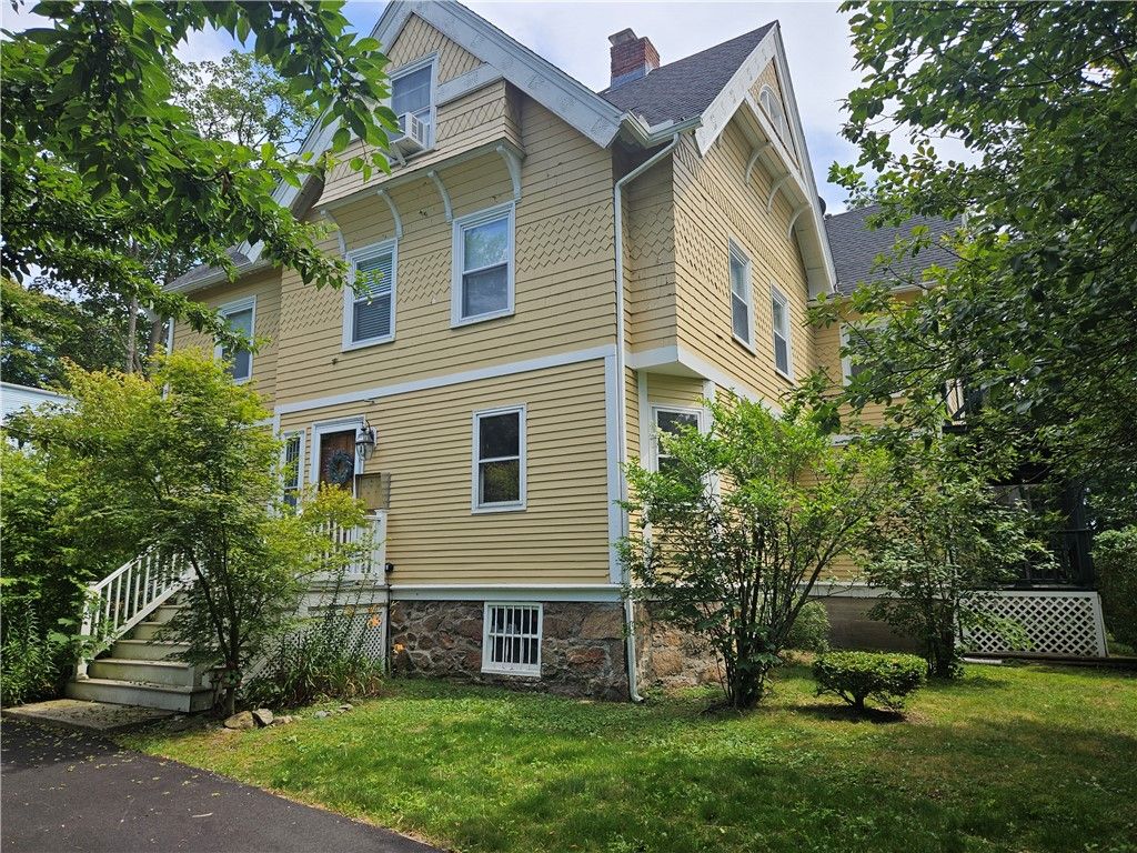 49 Merton Road 2, Newport, RI 02840