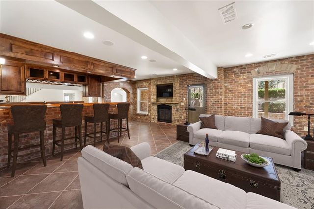 2551 Raintree Drive NE, Atlanta, GA 30345