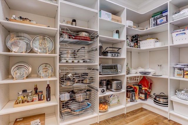 9258 ENCLAVE GREEN LN E, Germantown, TN 38139