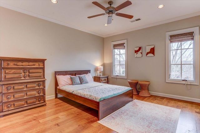 9258 ENCLAVE GREEN LN E, Germantown, TN 38139