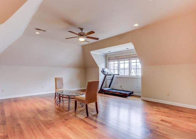 9258 ENCLAVE GREEN LN E, Germantown, TN 38139