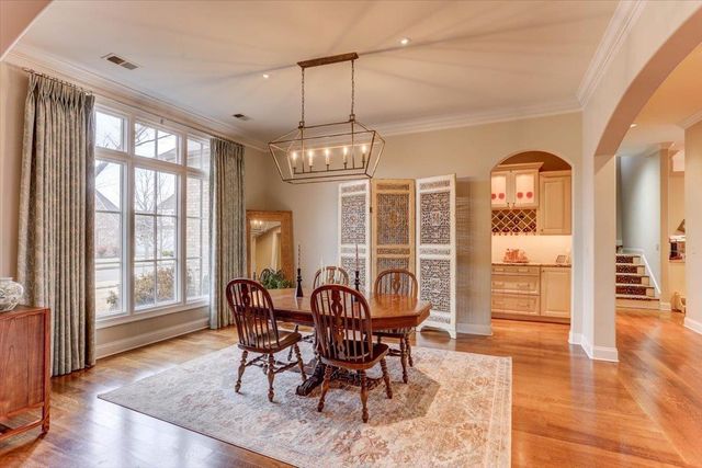 9258 ENCLAVE GREEN LN E, Germantown, TN 38139