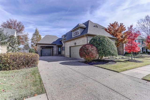 9258 ENCLAVE GREEN LN E, Germantown, TN 38139