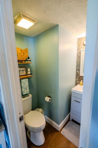 6614 Winbarr Way, Canal Winchester, OH 43110