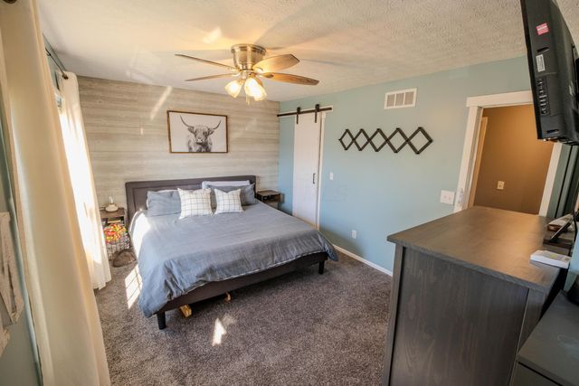 6614 Winbarr Way, Canal Winchester, OH 43110