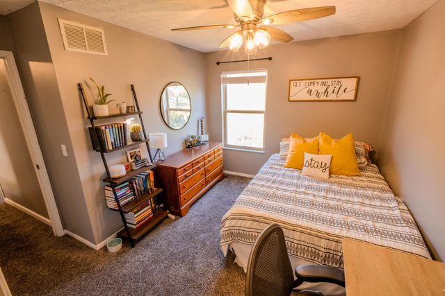 6614 Winbarr Way, Canal Winchester, OH 43110