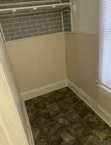 800 Mackinaw Street, Saginaw, MI 48602