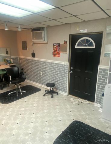 800 Mackinaw Street, Saginaw, MI 48602