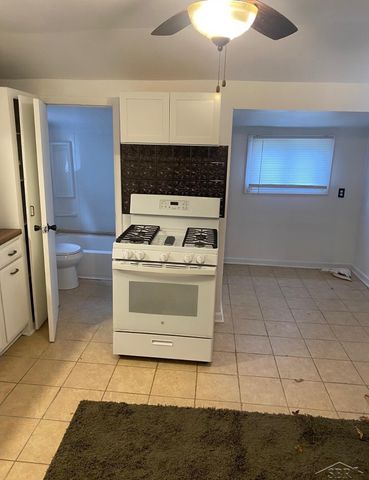 800 Mackinaw Street, Saginaw, MI 48602