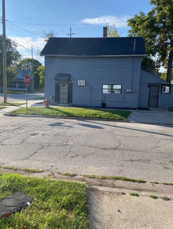 800 Mackinaw Street, Saginaw, MI 48602