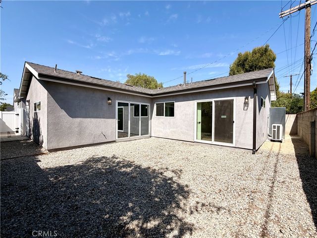 18756 Cohasset Street, Reseda, CA 91335