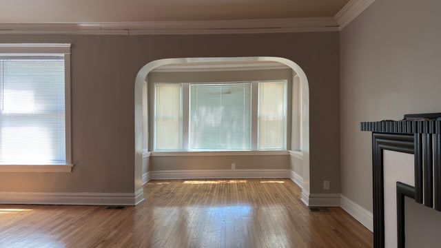 3912 W Jackson Boulevard, Chicago, IL 60624