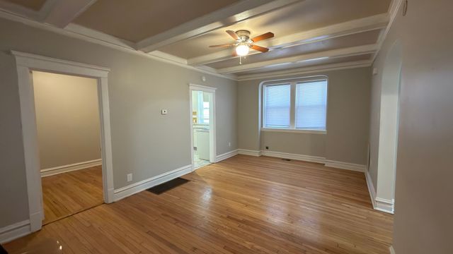 3912 W Jackson Boulevard, Chicago, IL 60624