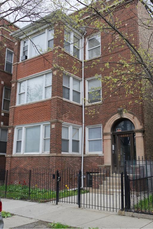 3912 W Jackson Boulevard, Chicago, IL 60624