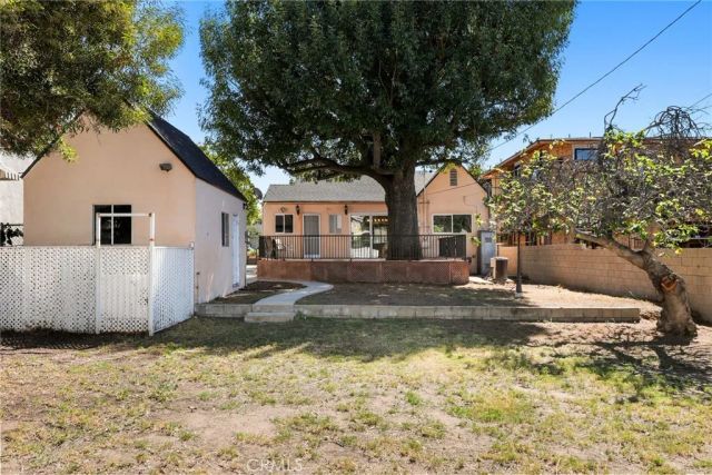 1353 Thompson Avenue, Glendale, CA 91201