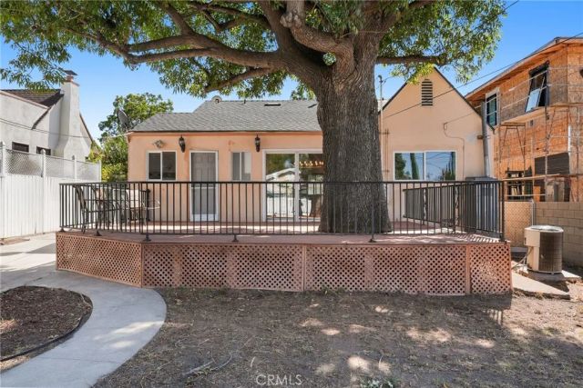 1353 Thompson Avenue, Glendale, CA 91201