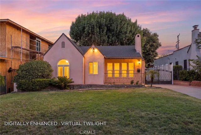 1353 Thompson Avenue, Glendale, CA 91201