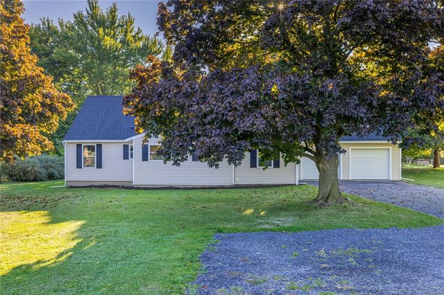 3315 Middle Cheshire Road, Canandaigua Town, NY 14424