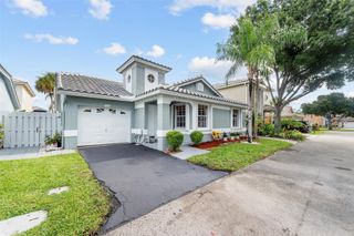 5371 NW 41st Way, Coconut Creek, FL 33073