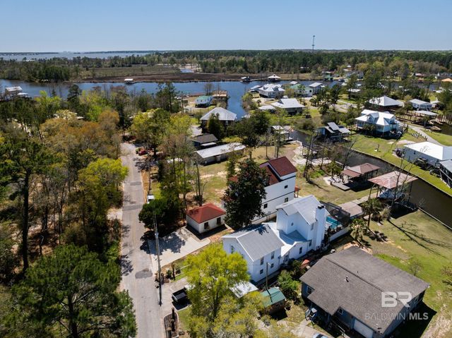 13897 Fish River Acres Circle, Foley, AL 36535