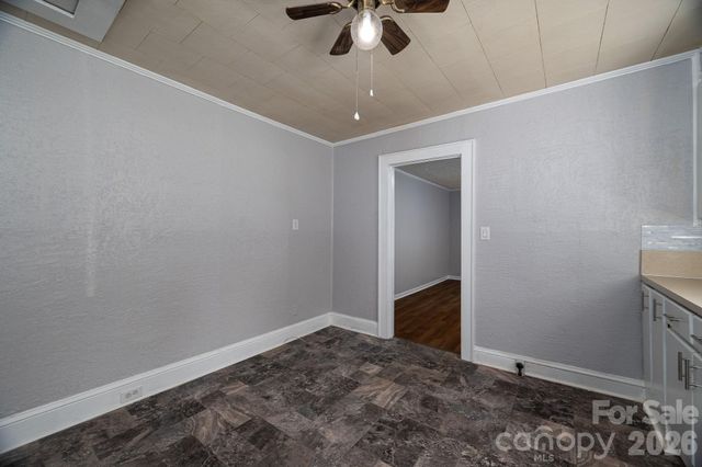 214 23rd Street NW, Hickory, NC 28601