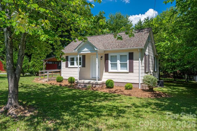 214 23rd Street NW, Hickory, NC 28601